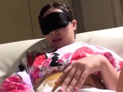softcore-pussy-play-in-solo-with-saki-fujii
