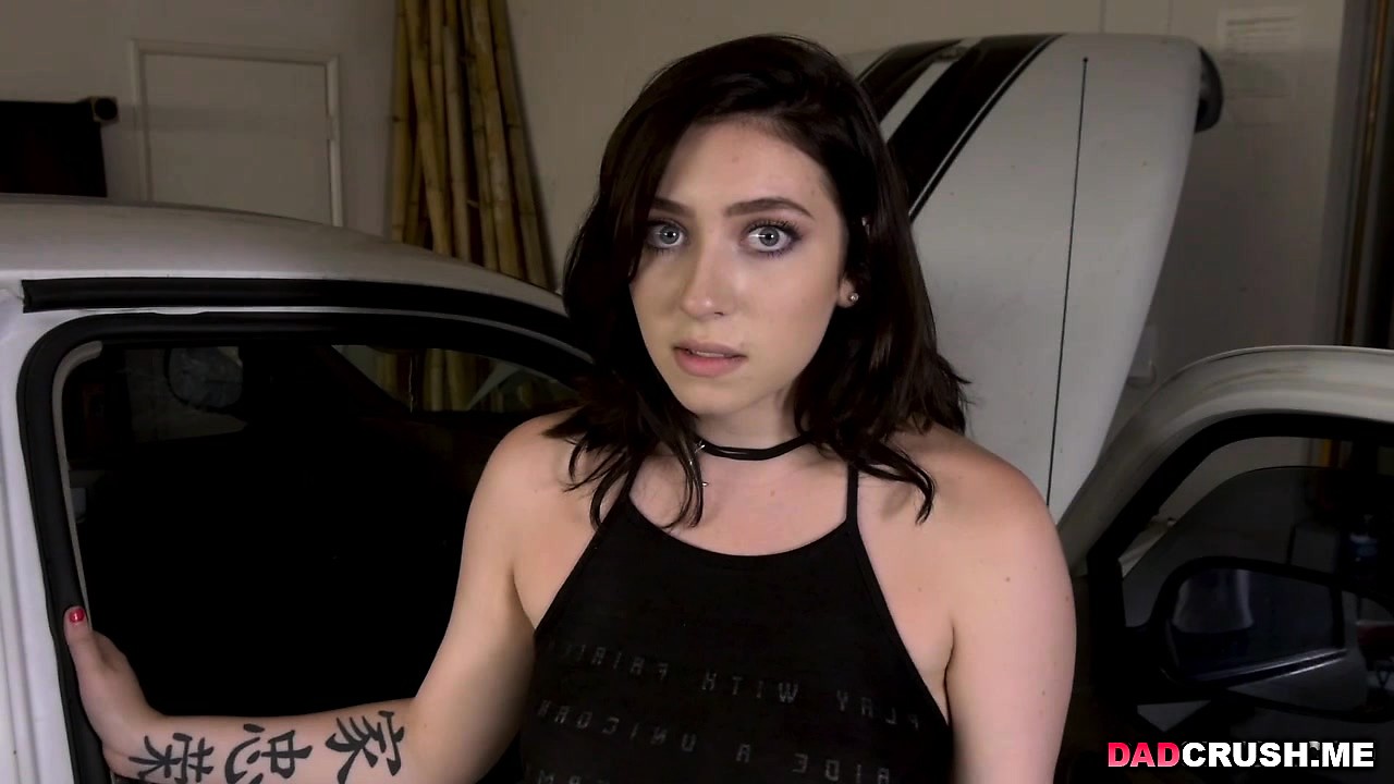 Black Shemale Onyx - Amilia Onyx Caught Watching Porn By Dad And Punished @ DrTuber