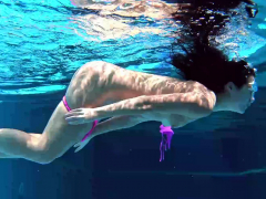 Hot Russian Jessica Lincoln In The Pool
